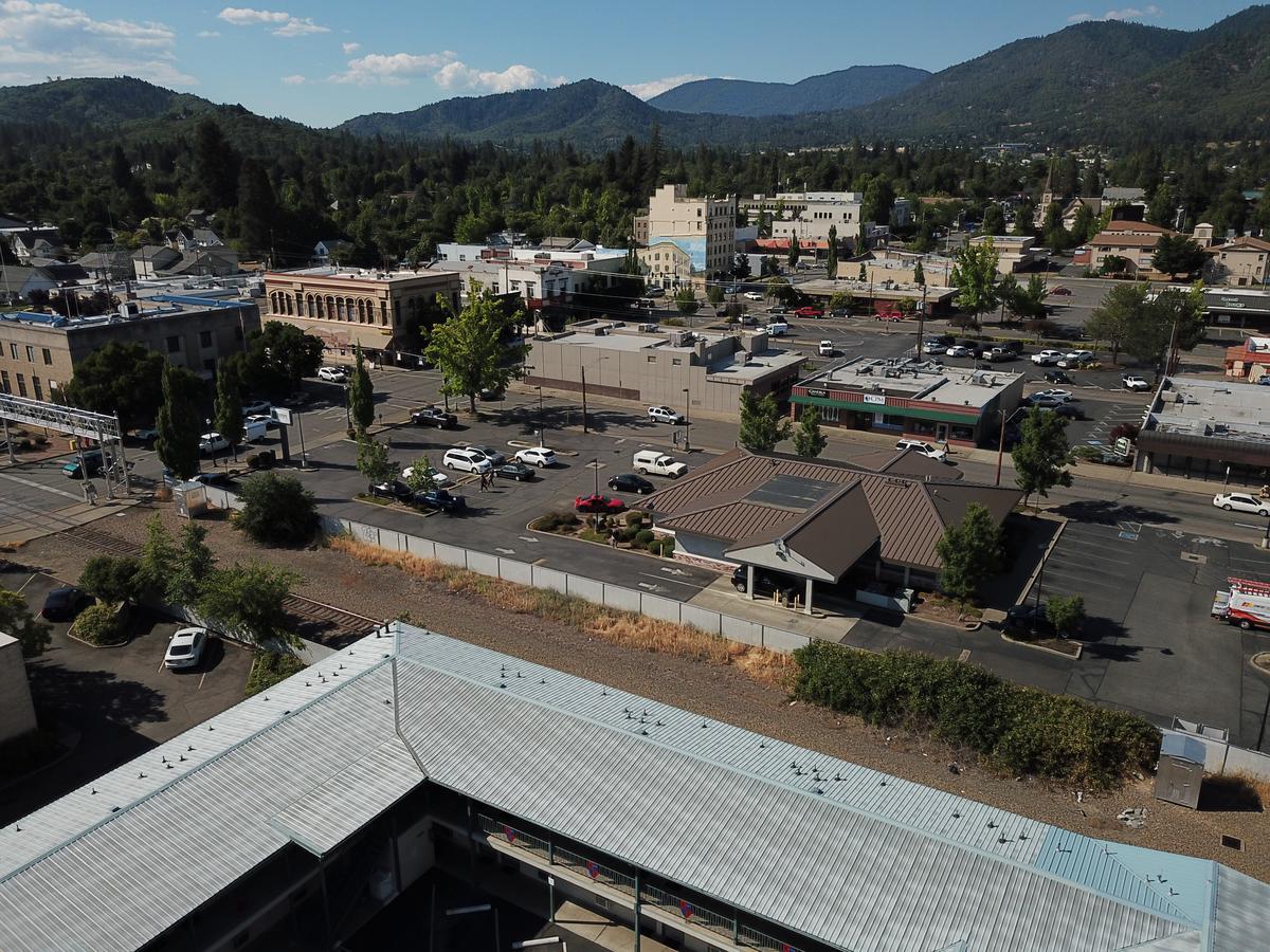 Knights Inn Motel Grants Pass Dış mekan fotoğraf